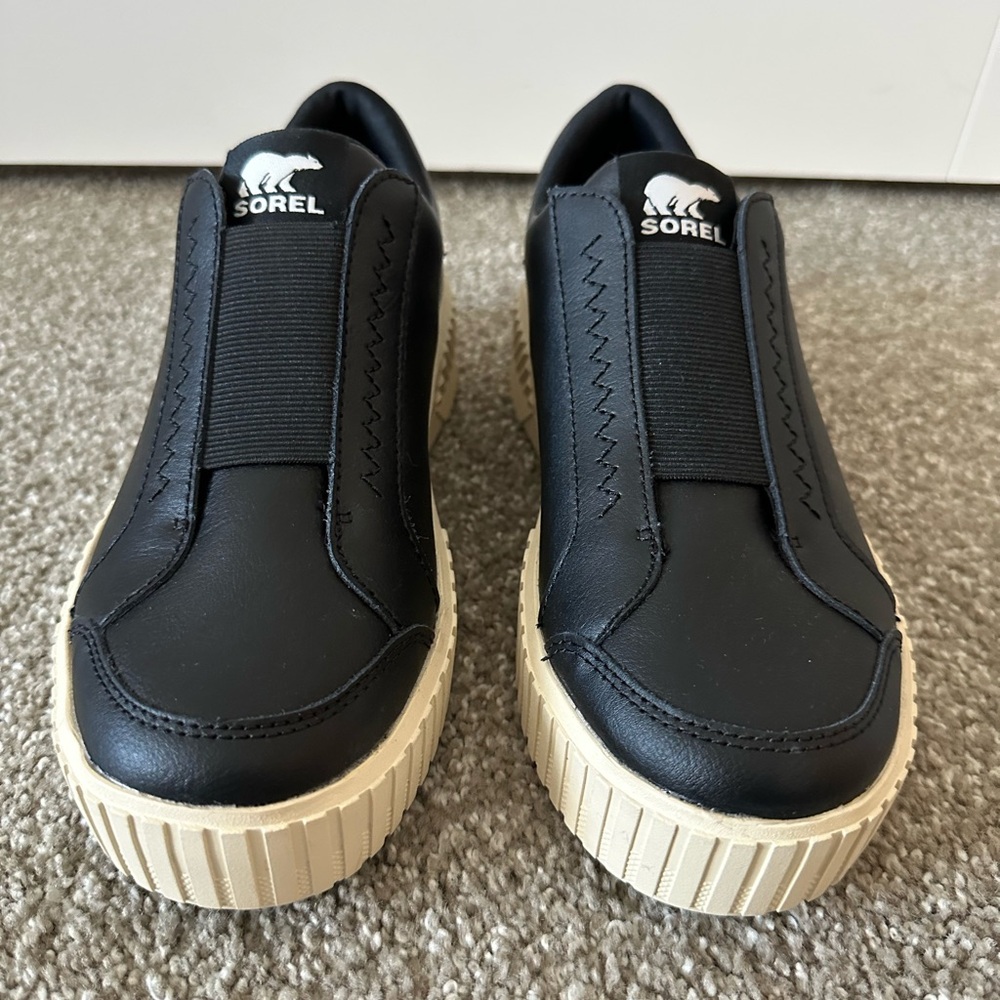 NEW Sorel ONA Ave Slip-On Sneakers – Black / Chalk – Women’s Size 8